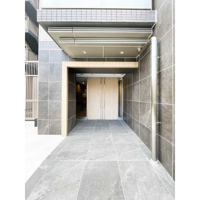 エントランス　建物の内部です