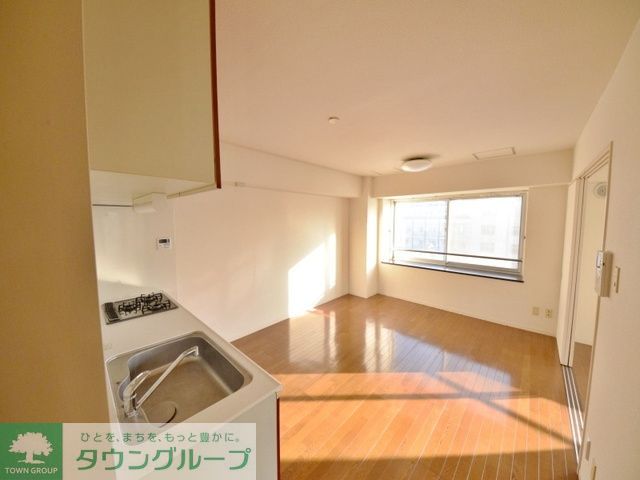 居室・リビング　※別号室参考写真