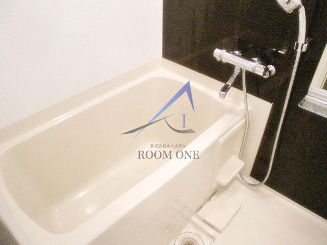 バス・シャワールーム　お風呂です。