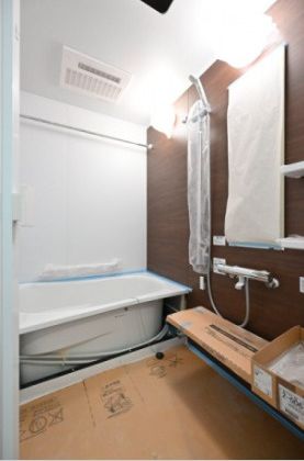 バス・シャワールーム