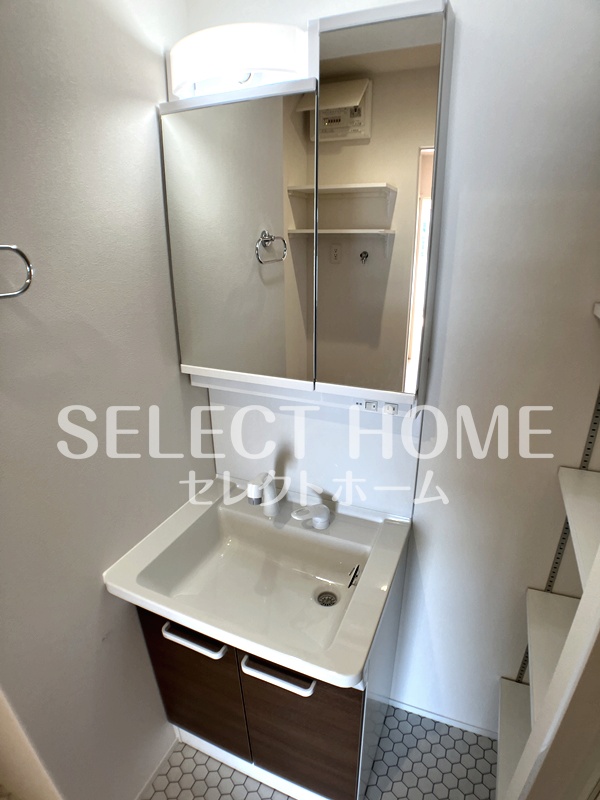 洗面設備　同型タイプ