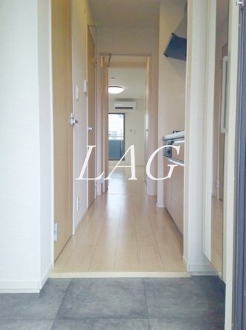 玄関　玄関です。