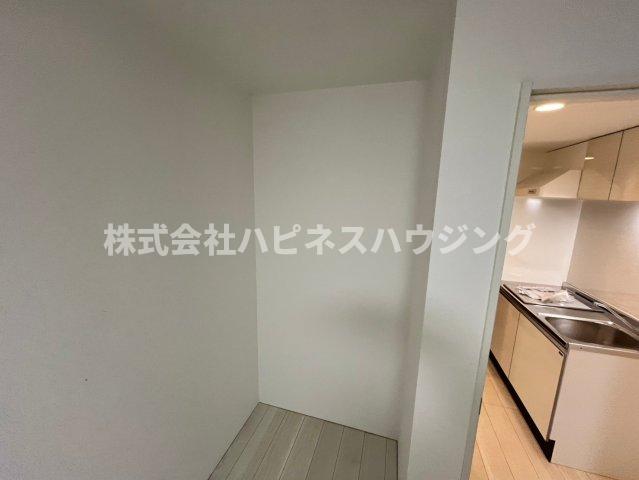 収納　オープンクローゼット、ハンガーバーが付きます。