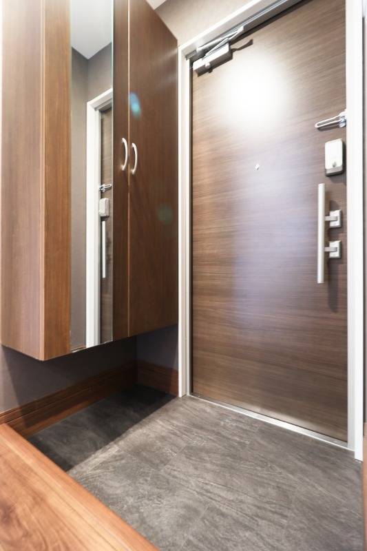 玄関　図面と現状に相違がある場合には現状を優先