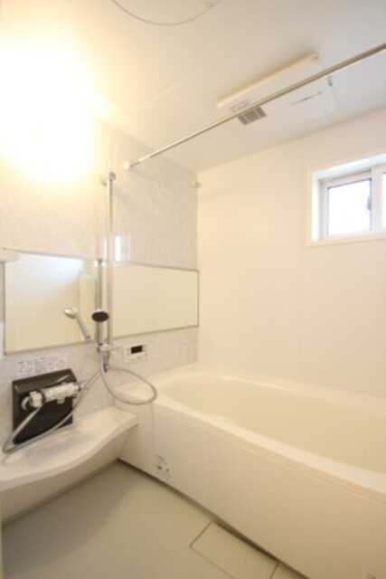 バス・シャワールーム　１０１浴室