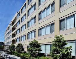 病院　公益財団法人東京都医療保健協会練馬総合病院（病院）まで202m