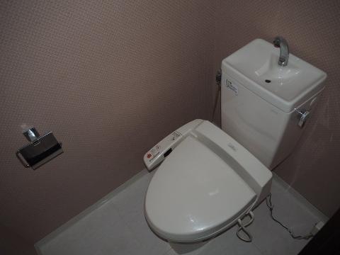 トイレ　シャワー付トイレ