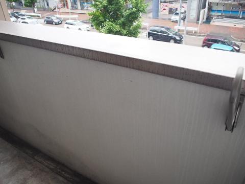 バルコニー　ベランダ