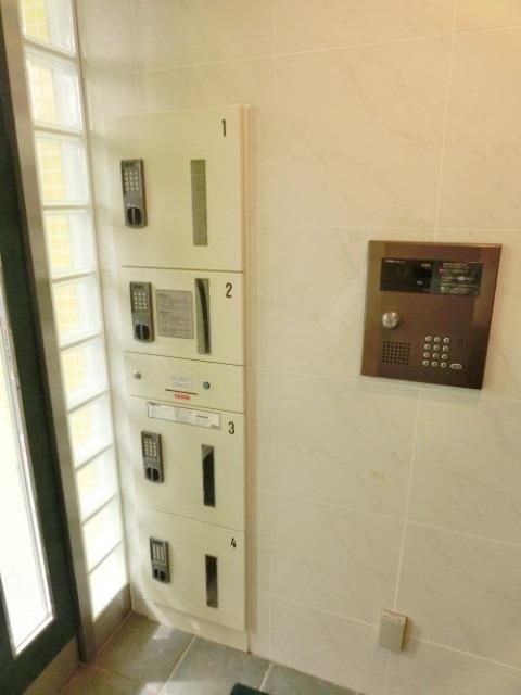 その他共有部分　宅配ボックスです