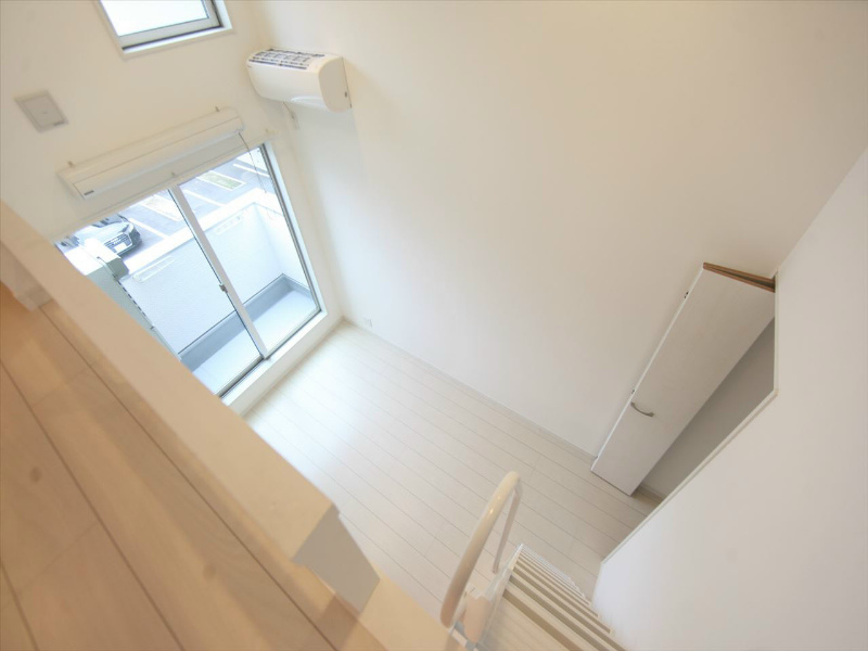 バルコニー　ロフト5.1帖（収納としても寝室としても使えます）