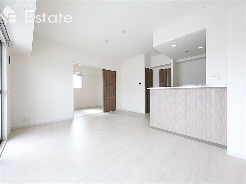 居室・リビング　内装