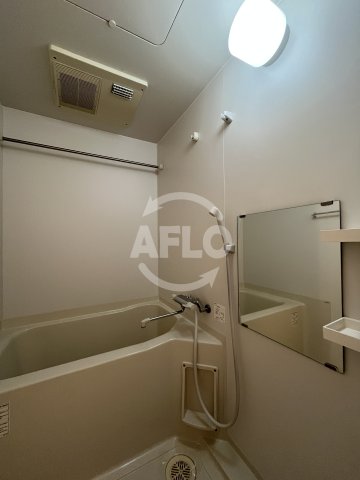 バス・シャワールーム　WGB江坂　浴室