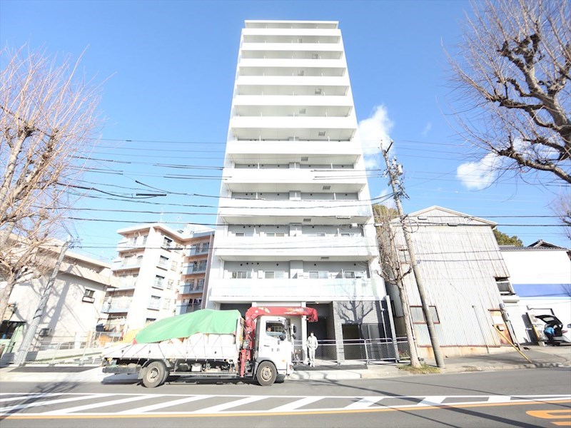 建物外観　外観　オートロック付　防犯カメラ　宅配ＢＯＸ