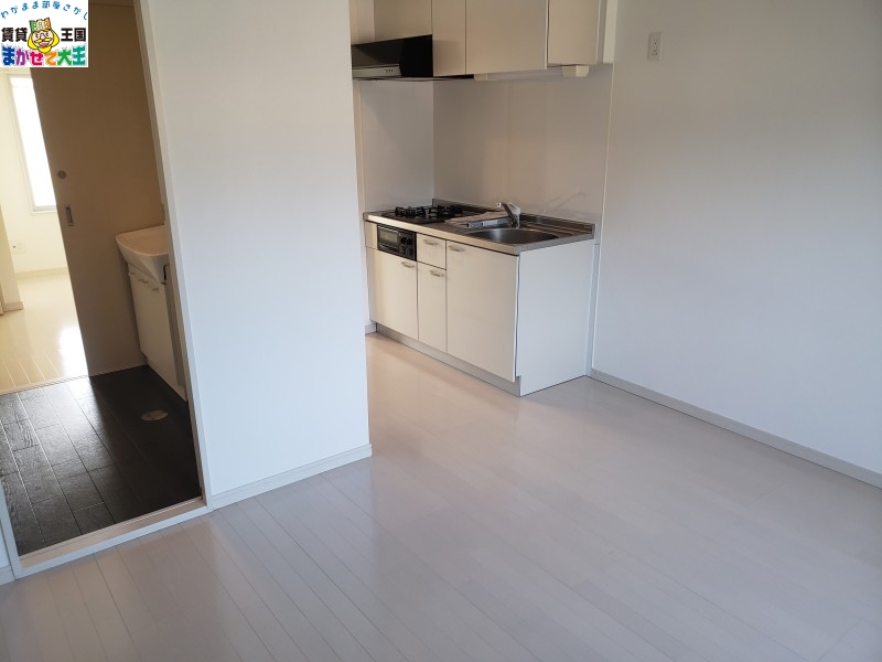 居室・リビング　別タイプの部屋です