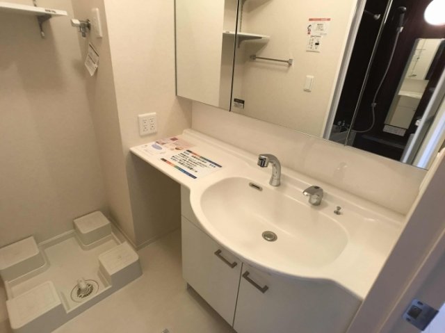 洗面設備　カーサ・ドマーニ