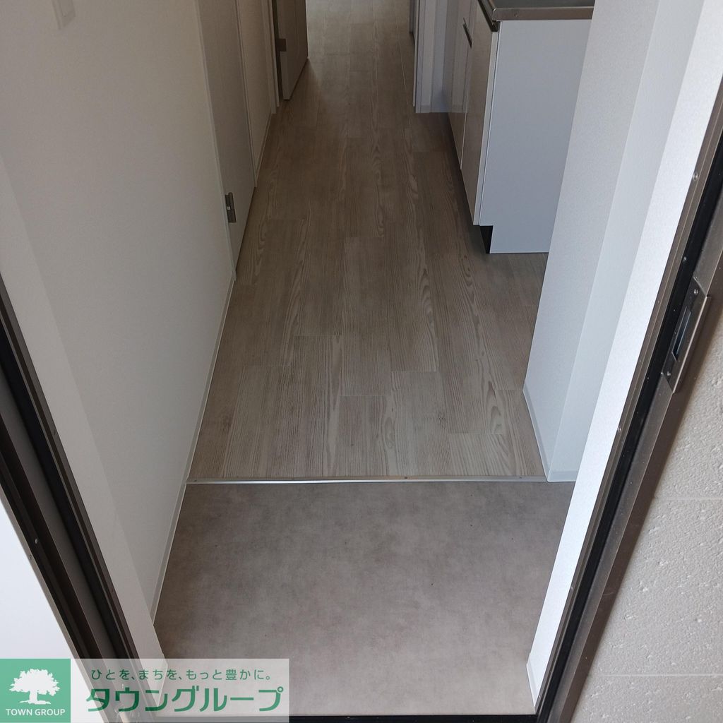 玄関　バルコニー