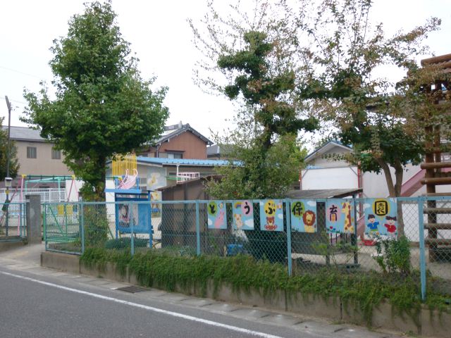 幼稚園・保育園　東部保育園（幼稚園・保育園）まで318m
