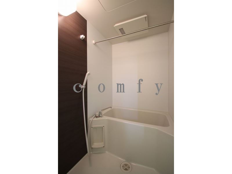 バス・シャワールーム　バスルーム