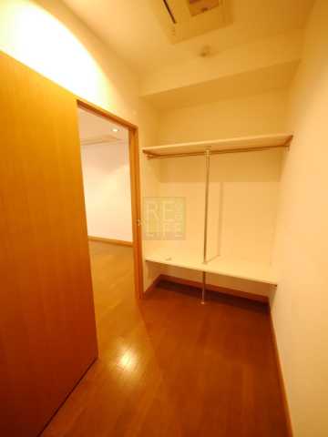 収納　三番町ハウス