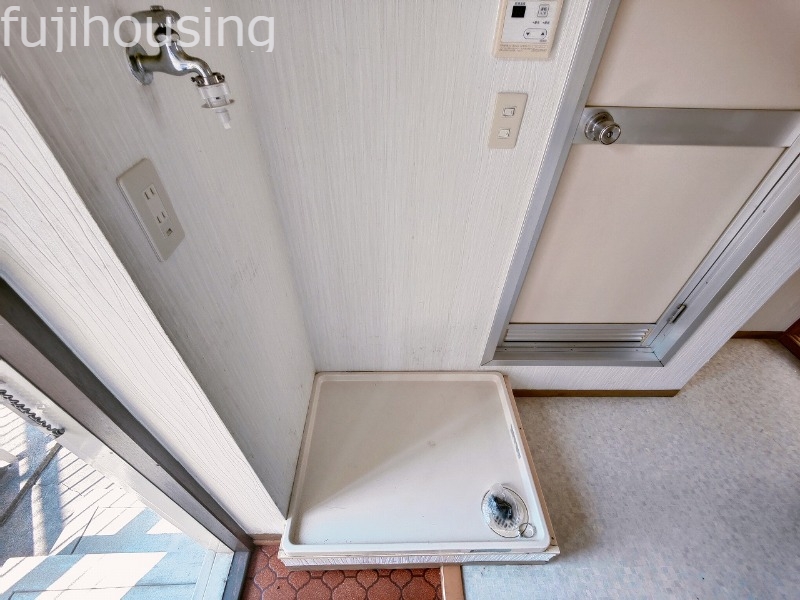 その他　洗濯機置場