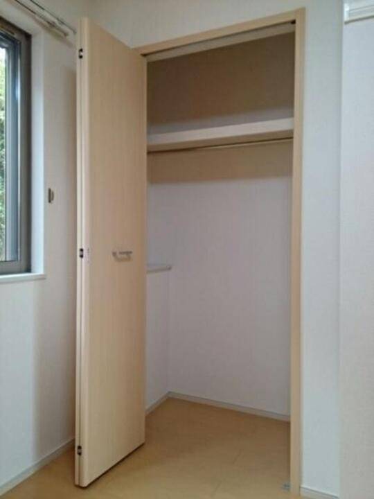 収納　クローゼット