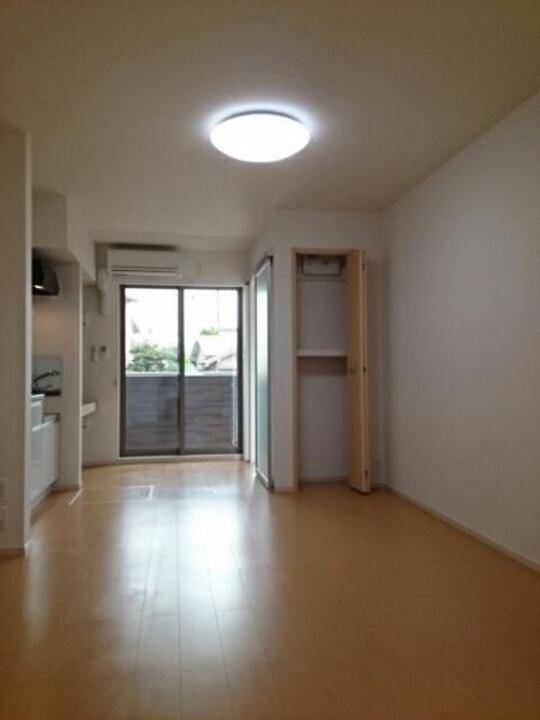 居室・リビング　リビング