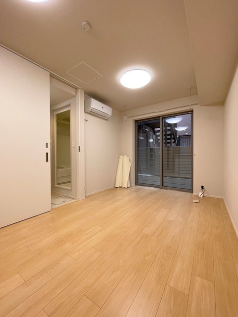 居室・リビング　★明るいフローリングのお部屋です★