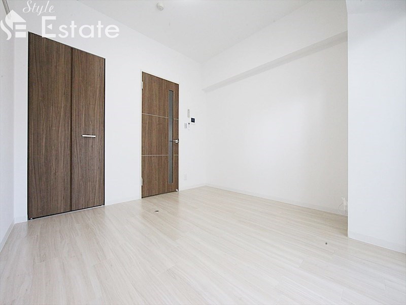 居室・リビング　内装