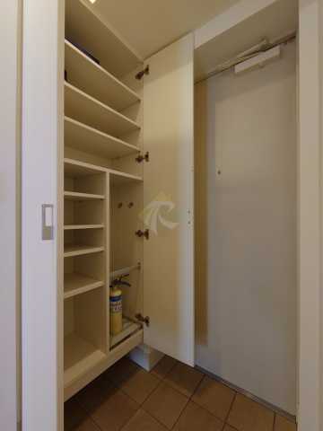 玄関　プライムアーバン池袋