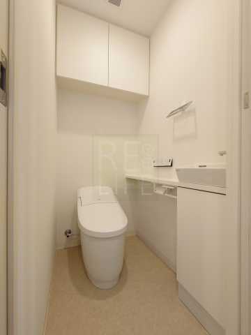 トイレ　LIGHT TERRACE新宿御苑