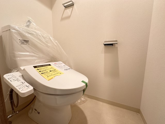 トイレ　同一タイプです。