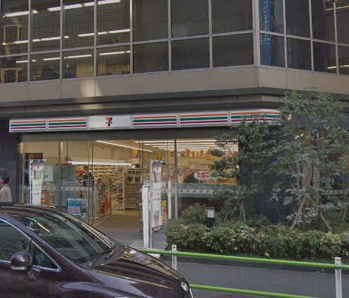 コンビニ　セブンイレブン 西新橋3丁目店（コンビニ）まで106m