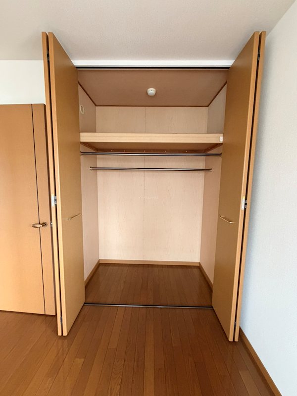収納　退去前の為別部屋写真使用
