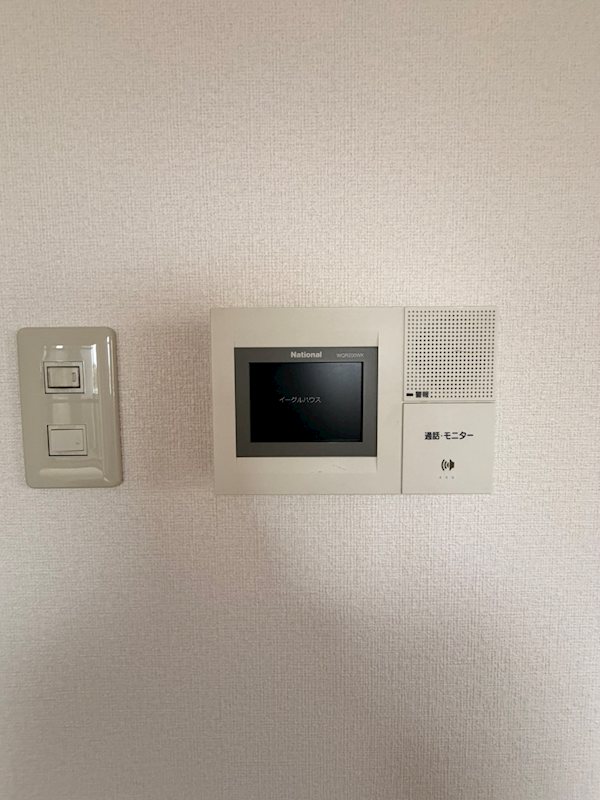 セキュリティ　退去前の為別部屋写真使用