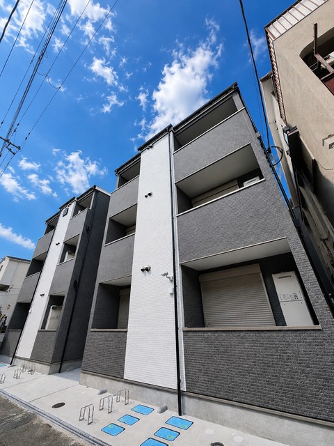 建物外観　ネットは無料で利用可能です♪♪