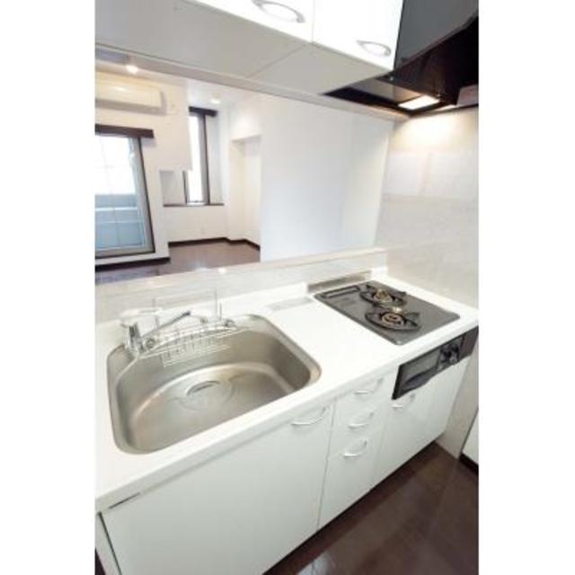 キッチン　※写真は同タイプ住戸です。