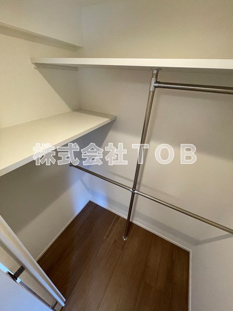 収納　洋室4.8帖　収納