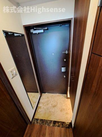 玄関　落ち着いた玄関です