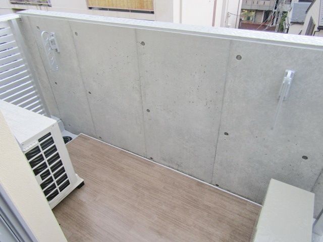 バルコニー　NULL
