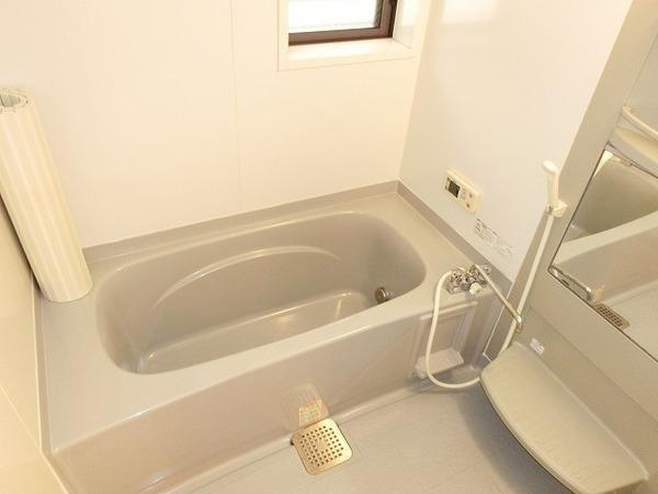 バス・シャワールーム　追い焚き！浴室乾燥機付き！