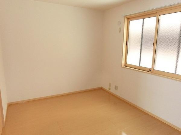 その他部屋・スペース　洋室も広々！