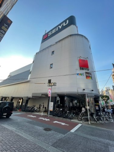 スーパー　西友 三軒茶屋店（スーパー）まで129m