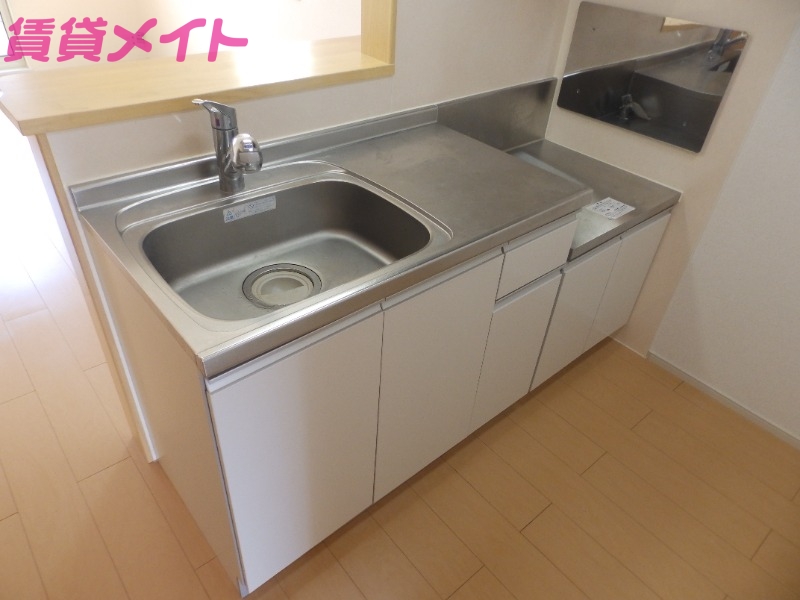 キッチン　反転同型タイプです。