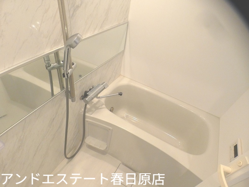 バス・シャワールーム　追炊き機能付き