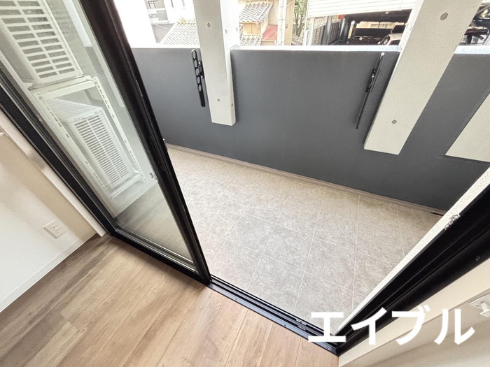 バルコニー　同じ部屋タイプの別部屋の写真です。現況と異なる場合は現況を優