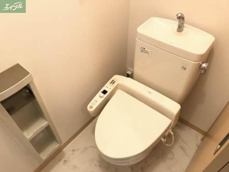F.Sunnyのトイレ写真