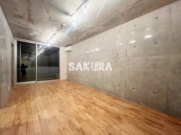 居室・リビング　開放感のあるゆったりとしたお部屋です♪