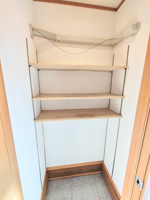 その他設備　★★玄関の収納です♪★★