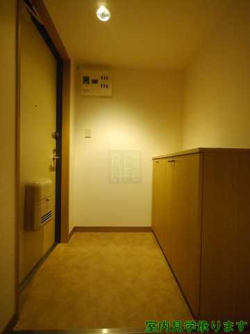 玄関　リバーレ九段南