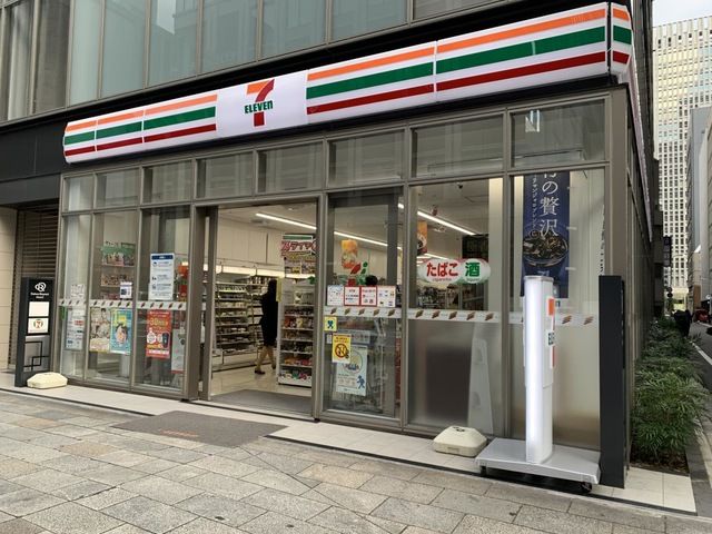 コンビニ　セブンイレブン DR東京京橋ロイネット店（コンビニ）まで65m